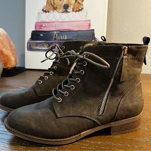 Xappeal Women’s “Laci” Combat Boot - Stone Color - Size 10